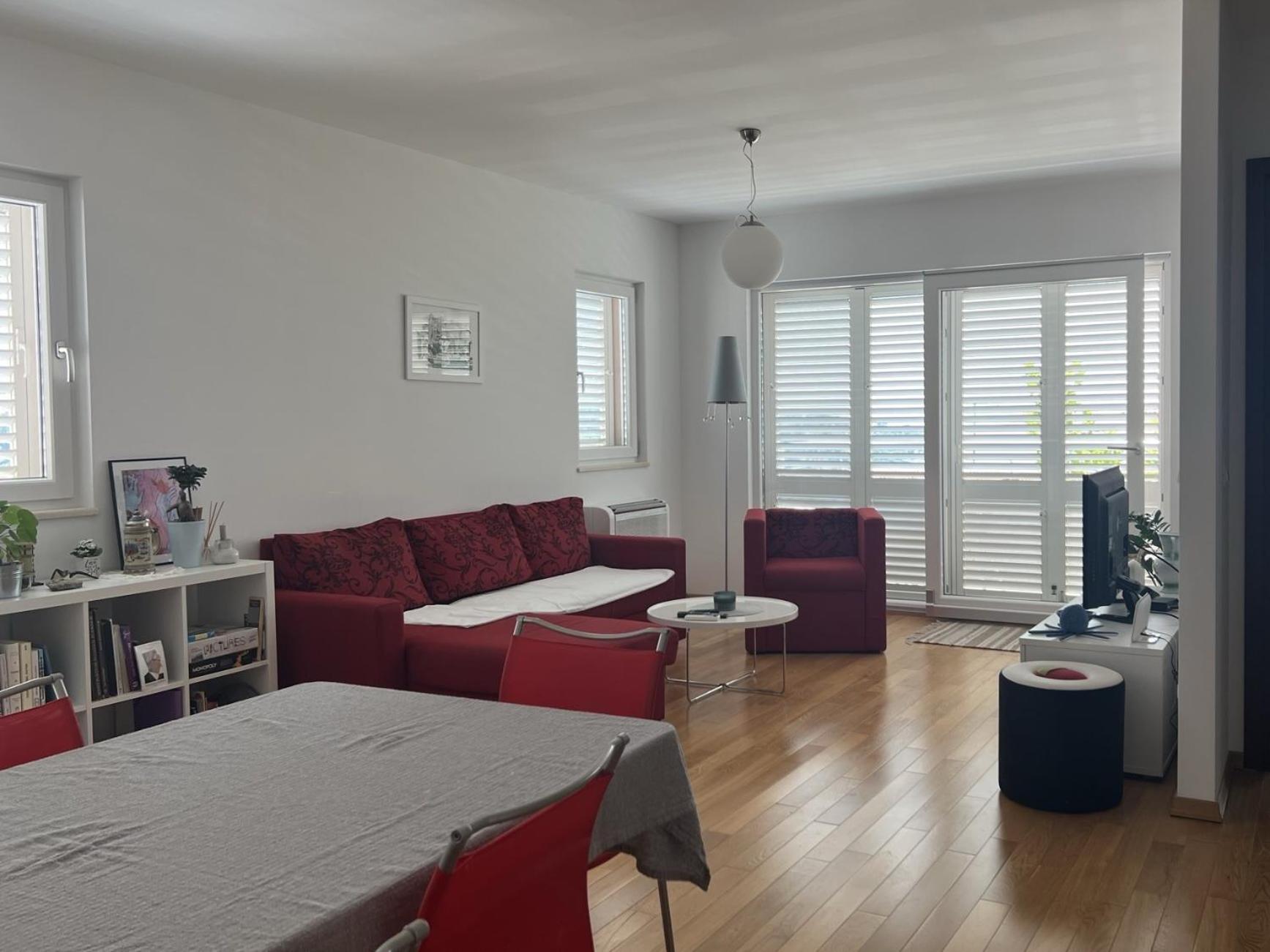 Apartment Lucija - Cozy Flat In The City Center With A Sea View & Parking 马卡尔斯卡 外观 照片
