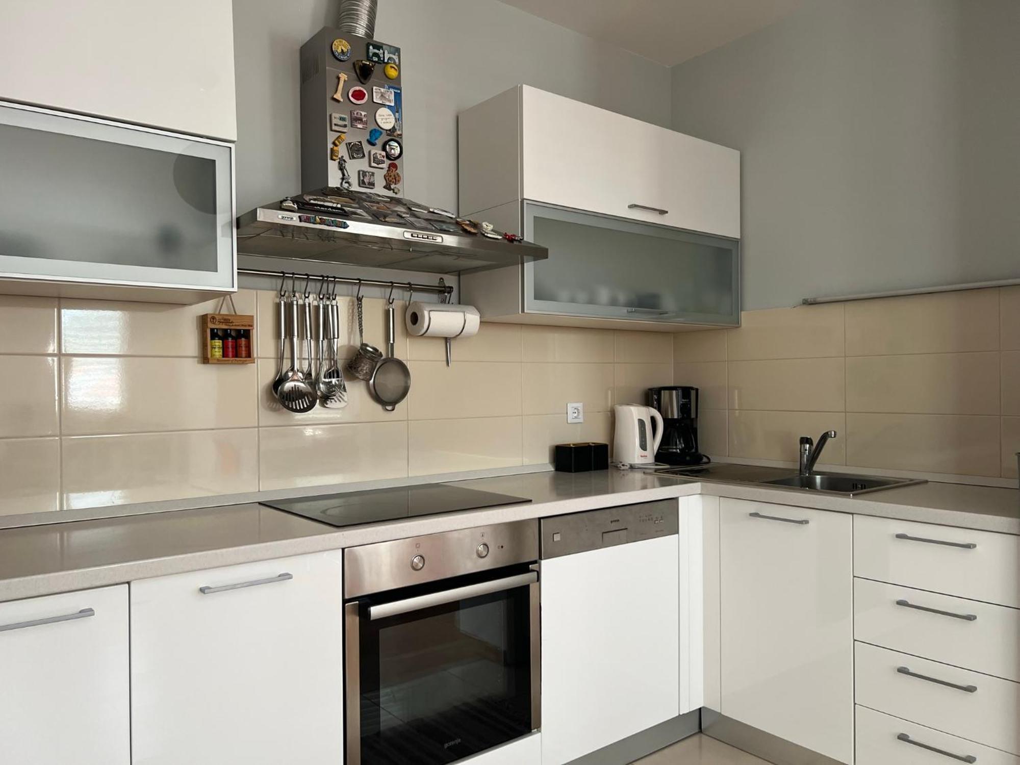 Apartment Lucija - Cozy Flat In The City Center With A Sea View & Parking 马卡尔斯卡 外观 照片