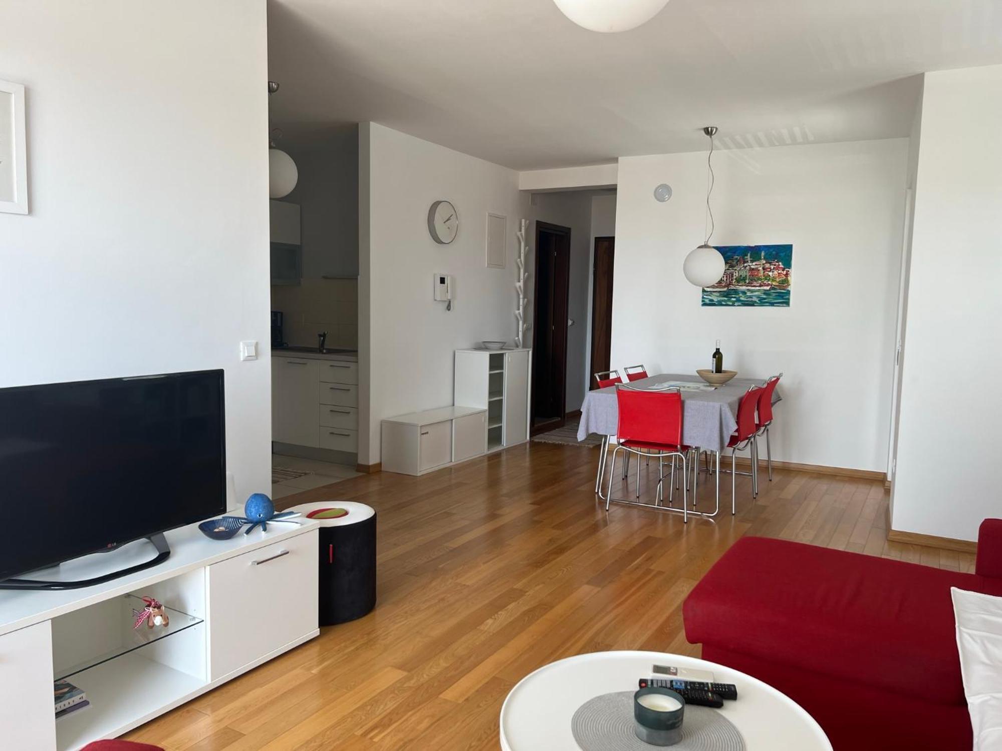 Apartment Lucija - Cozy Flat In The City Center With A Sea View & Parking 马卡尔斯卡 外观 照片